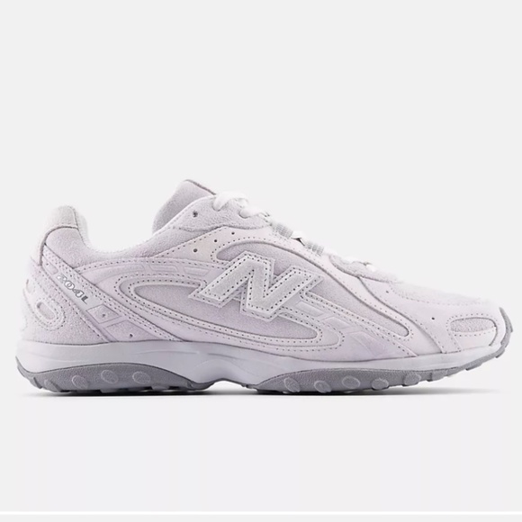 NWB New Balance 204LPearl Grey Woman Suede Sneakers Size US...